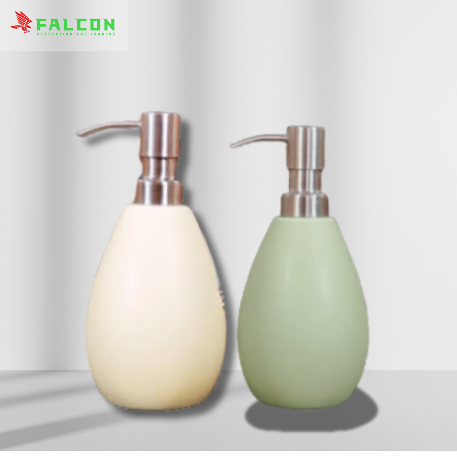 Bình đựng dung dịch gốm sứ vòi nhựa